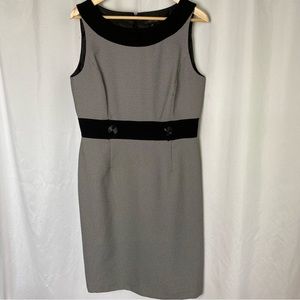 NWT Tahari Grey and Black Shift Dress Size 10